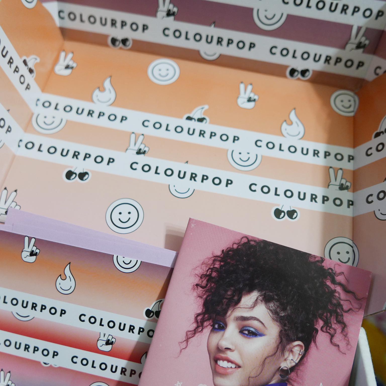 colourpop 箱