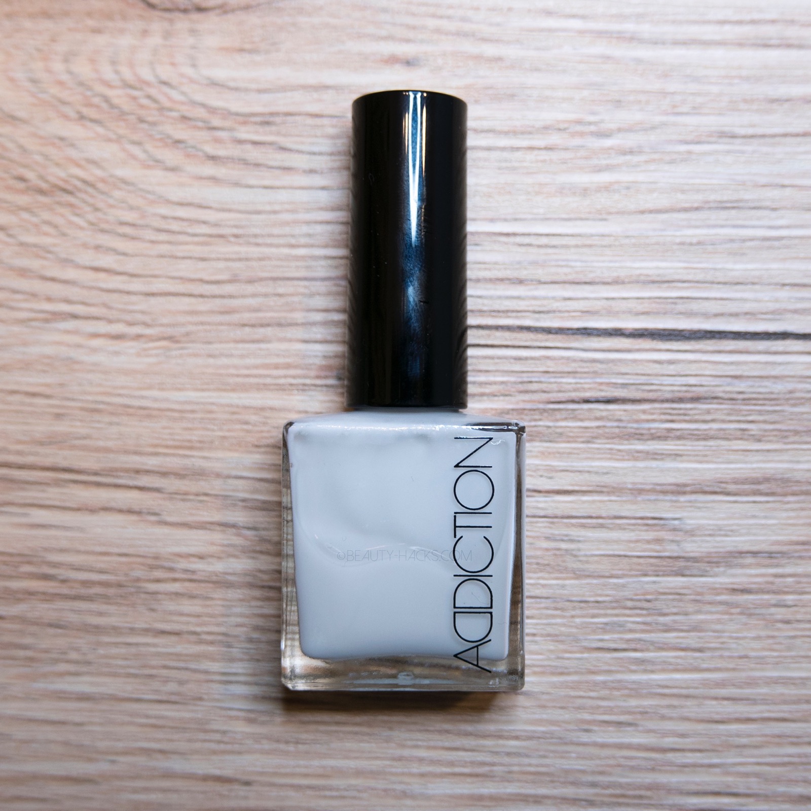 addiction-nailpolish105-White Engage (ホワイトエンゲージ)